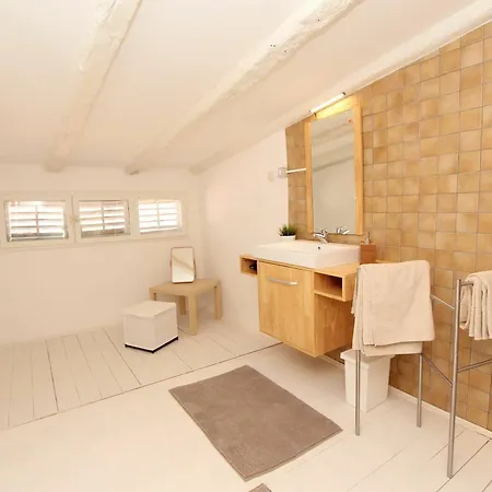 Biancorosa Apartment *