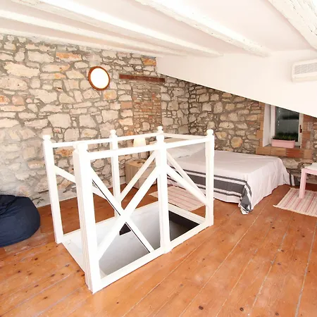 Biancorosa Apartment *