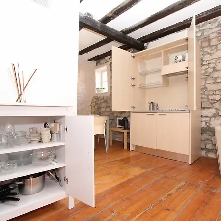 Biancorosa Apartment